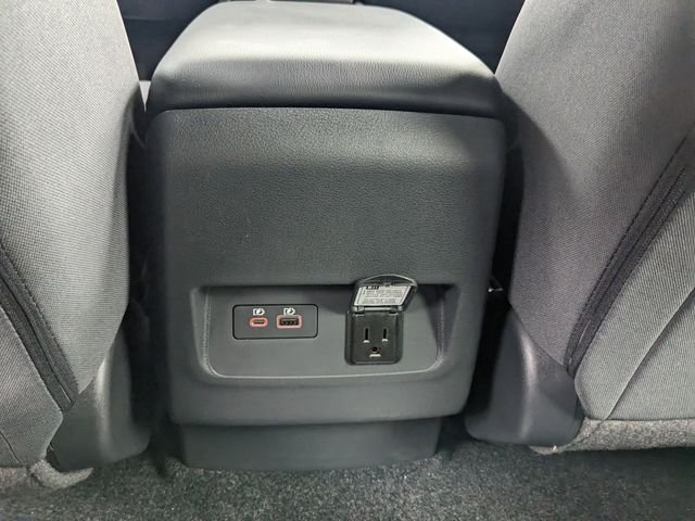 2025 Nissan Frontier SV - Photo 11