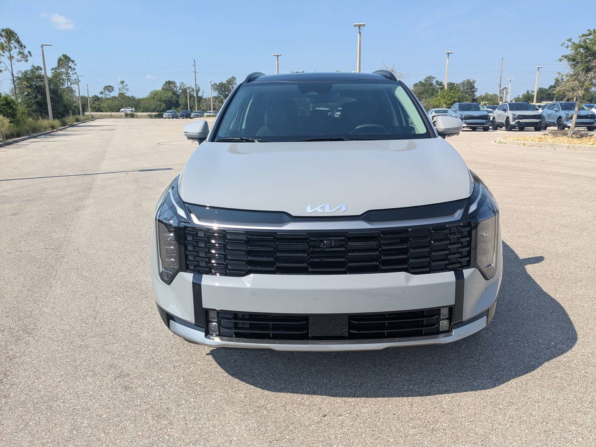 New 2026 Wolf Gray Kia SX Prestige image 3
