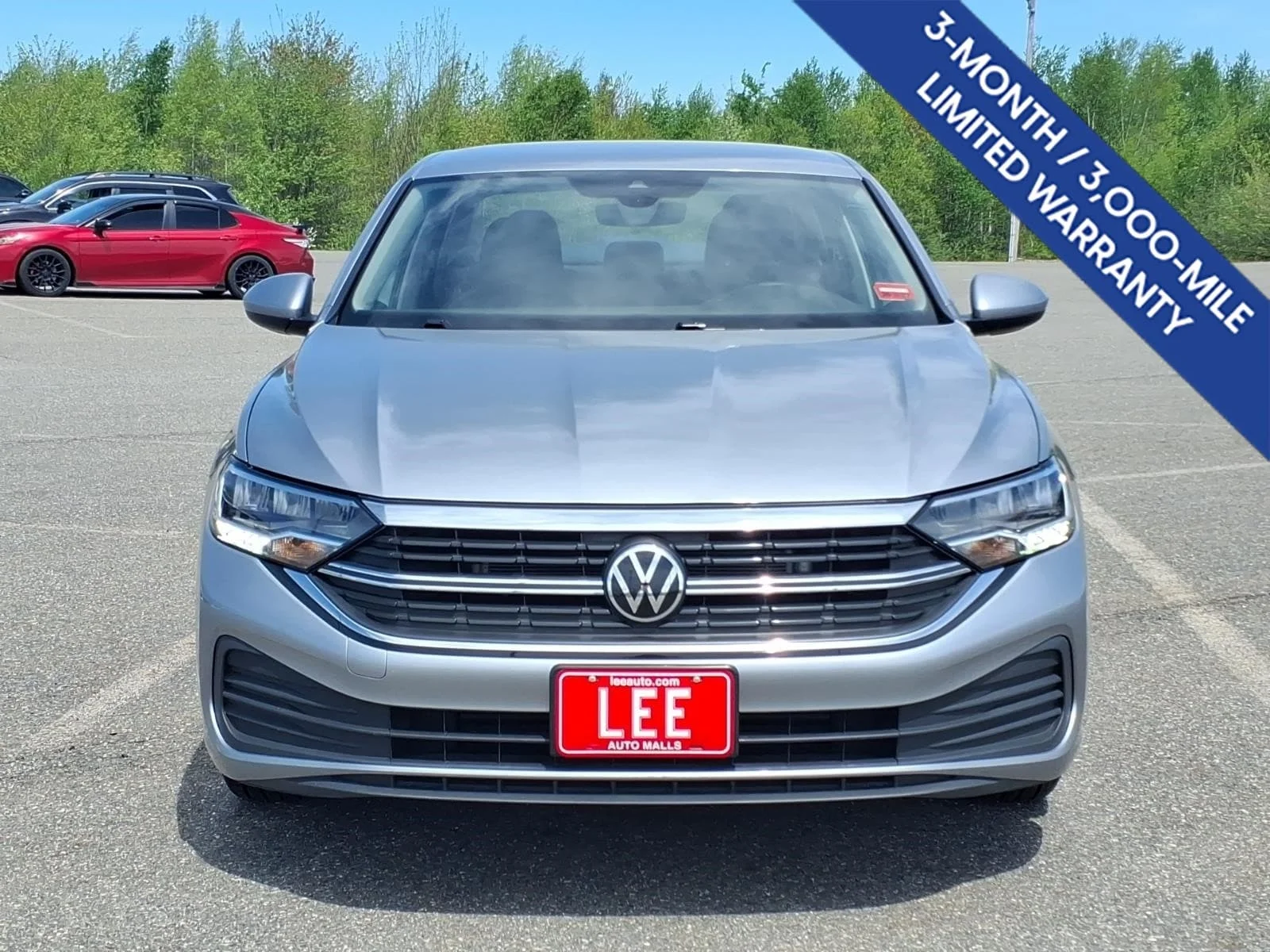 Used 2024 Silver Volkswagen 1.5T SE image 2