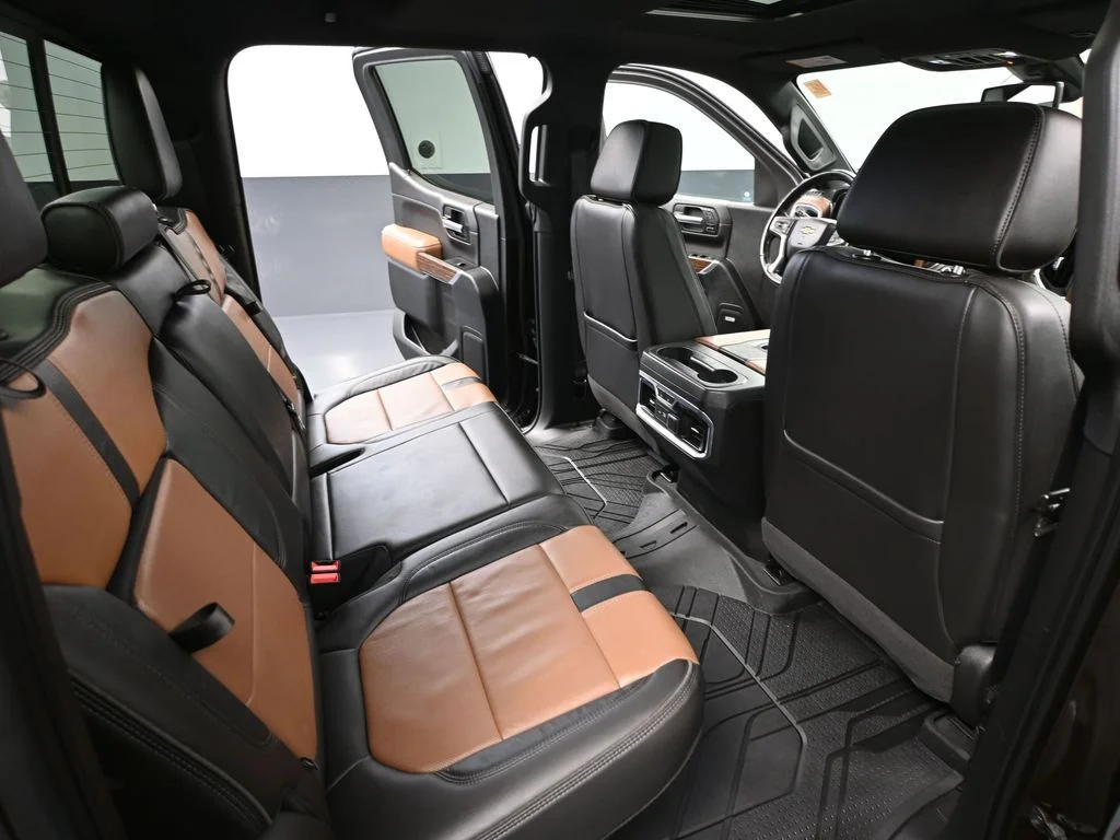 Used 2020 Brown Chevrolet High Country image 52