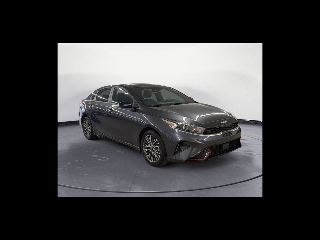 Used 2024 Gray Kia GT-Line image 8