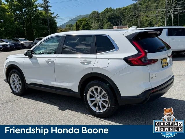 Used 2024 White Honda EX-L image 7