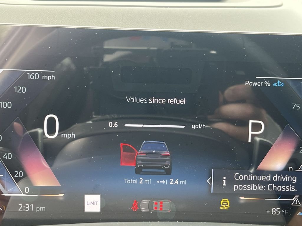 New 2027 Copper Metallic BMW xDrive40i image 15