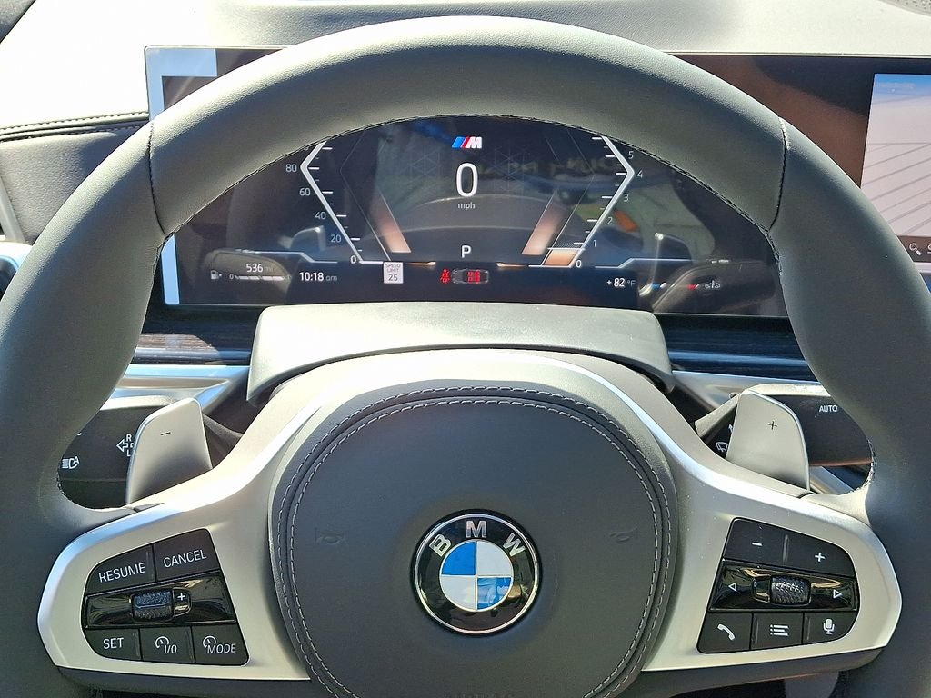 New 2027 Brooklyn Grey Metallic BMW xDrive40i image 9
