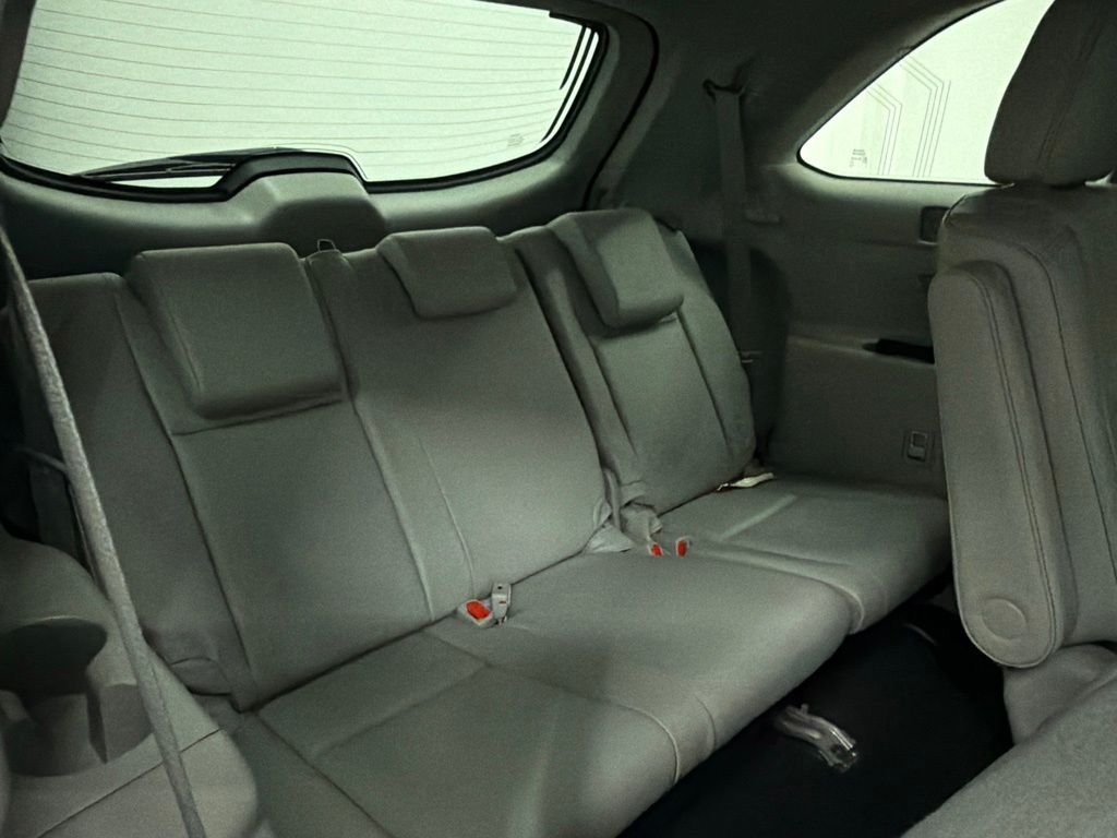 Used 2019 Green Toyota XLE image 26