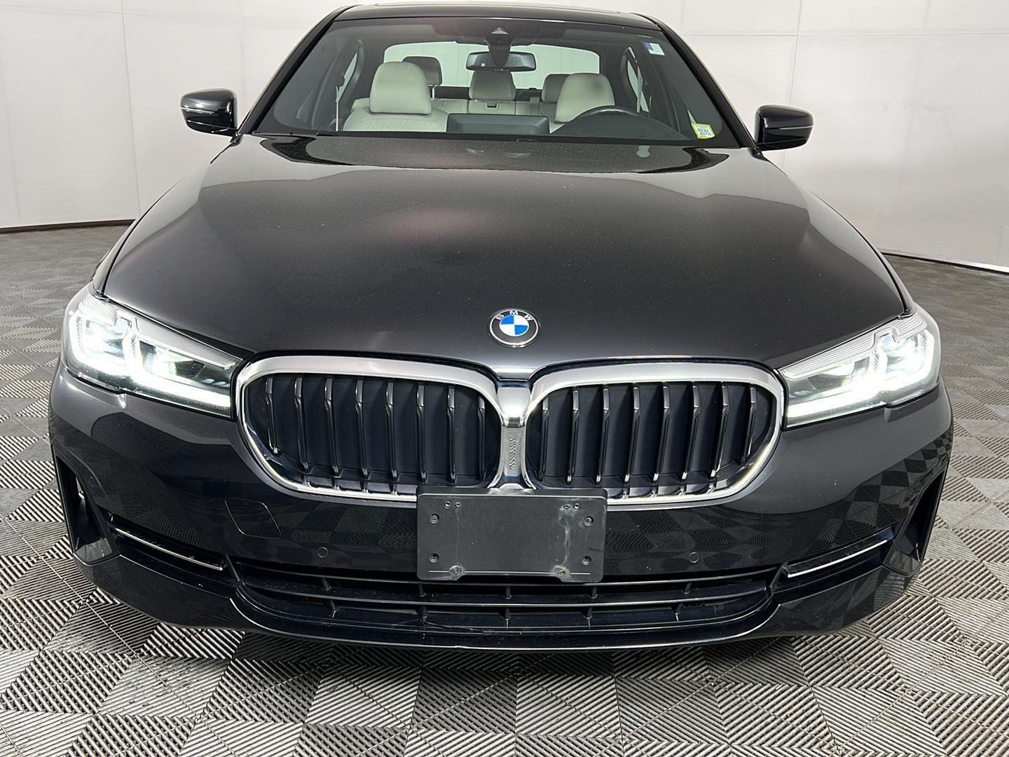 Used 2023 Black Sapphire Metallic BMW 540i xDrive image 20