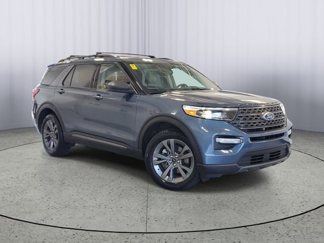 Used 2021 Blue Ford XLT image 1