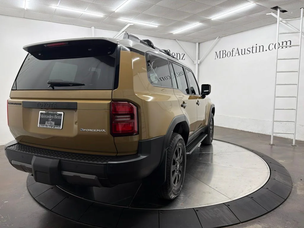 Used 2025 Gray Toyota Base image 7