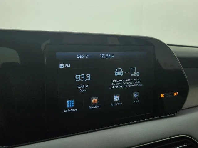 Used 2020 Black Hyundai SEL image 25