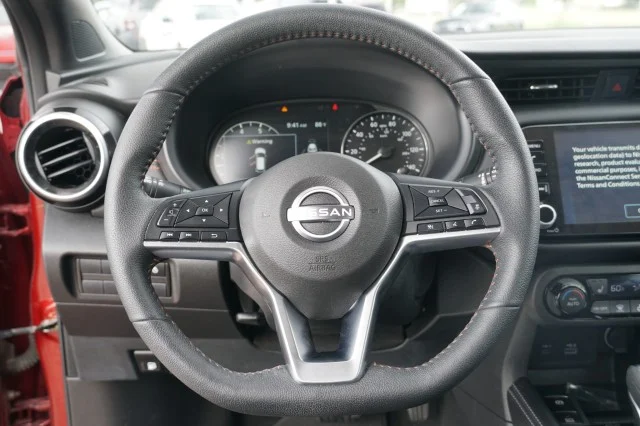 Used 2023 Scarlet Ember Tintcoat Nissan SR image 20