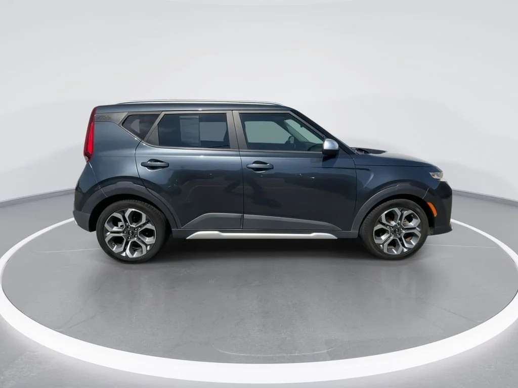 Used 2020 Gray Kia X-Line image 9