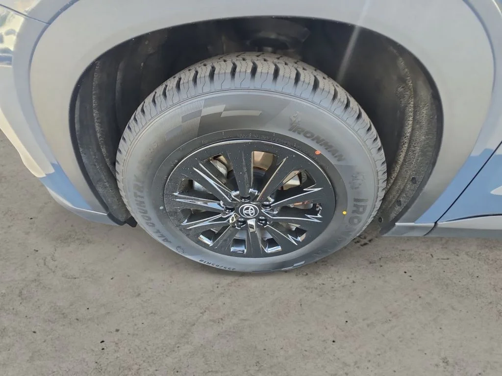 Used 2024 White Toyota XLE image 13