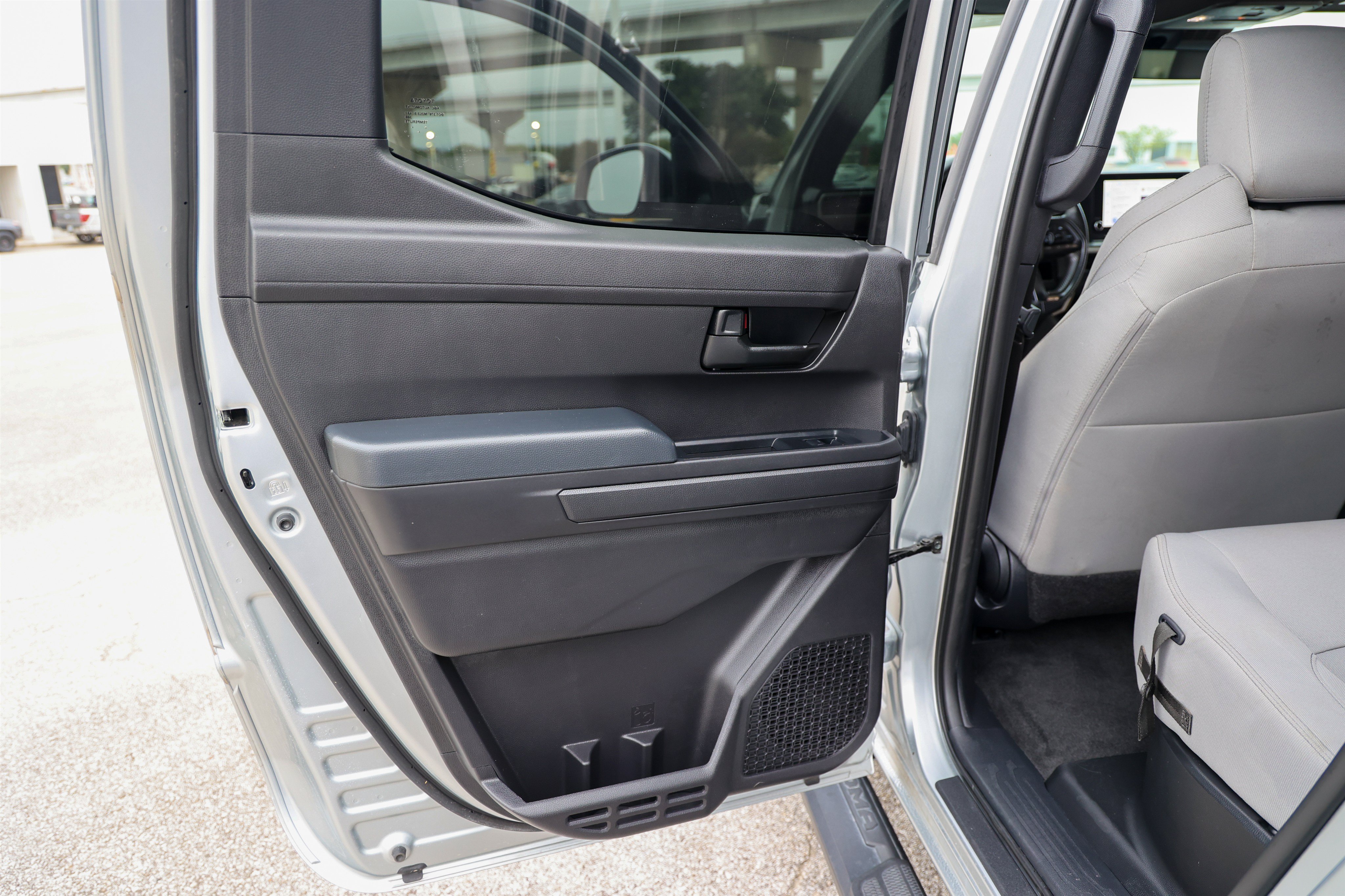 Used 2025 Silver Toyota SR5 image 36