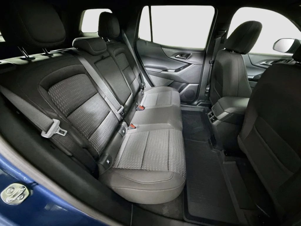 New 2027 Blue Chevrolet LT image 25