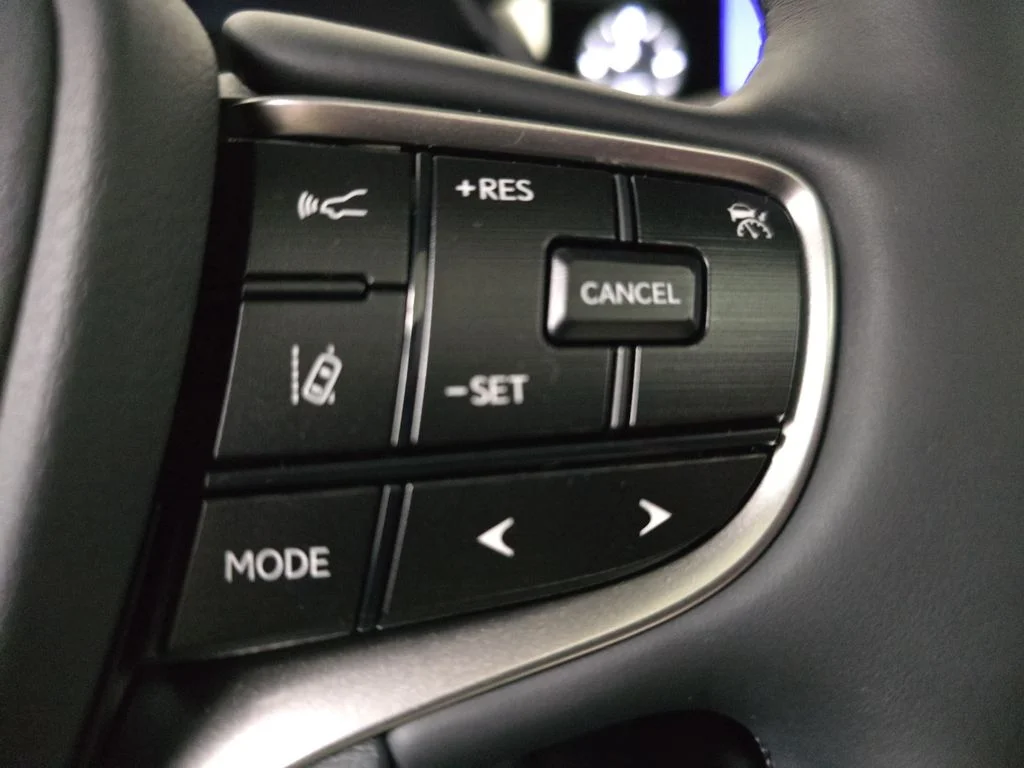Certified Used 2025 Black Lexus 300h Luxury image 21