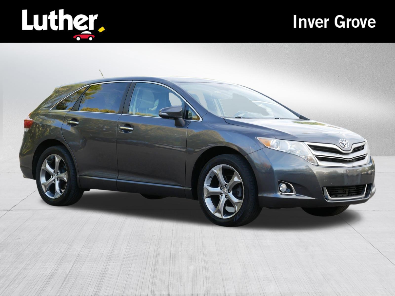 Used 2013 Magnetic Gray Metallic Toyota XLE image 1
