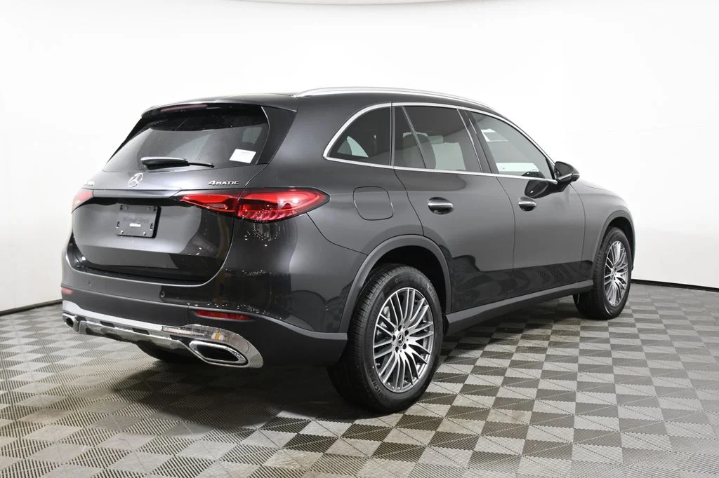 Certified Used 2026 Gray Mercedes-Benz GLC 300 image 7