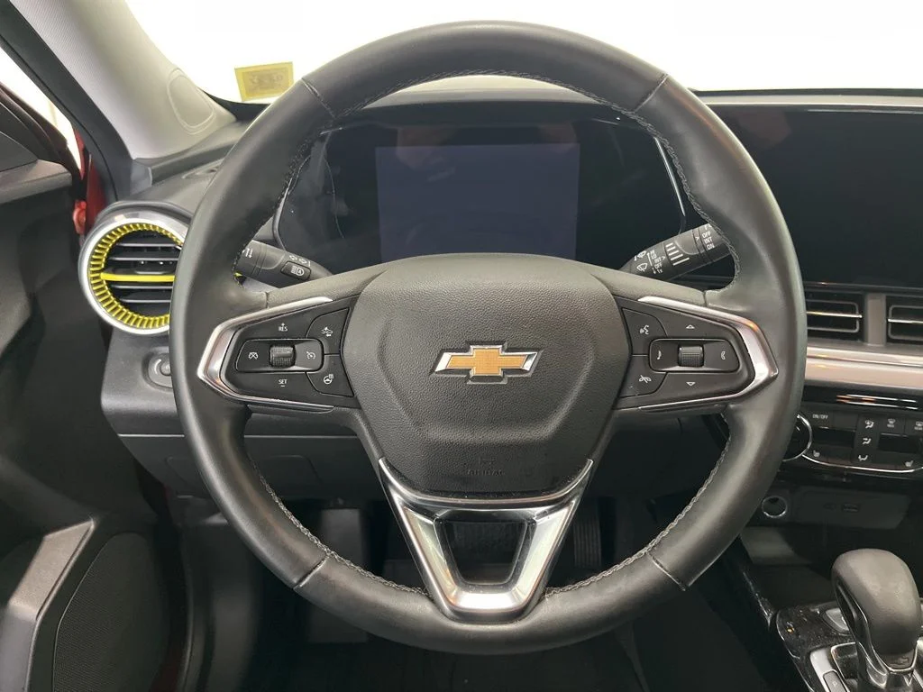 Used 2024 Red Chevrolet LT image 5