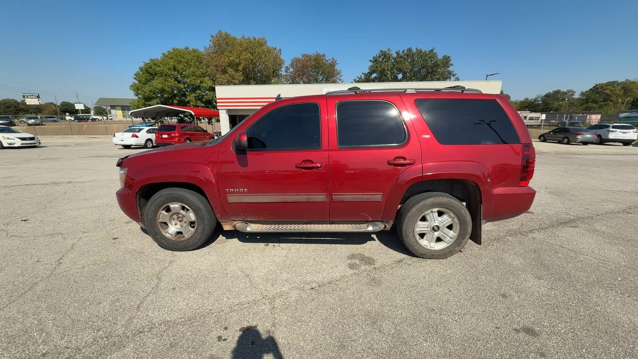 2012 Chevrolet Tahoe LT photo 4