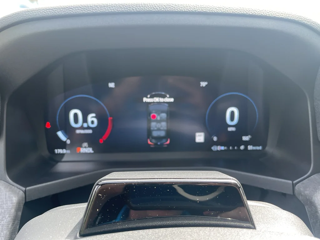 2025 Ford Explorer Platinum - Photo 25