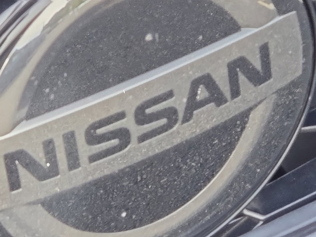 Used 2020  Nissan SV image 18