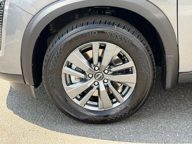 New 2026 Gun Metallic Nissan SV image 12