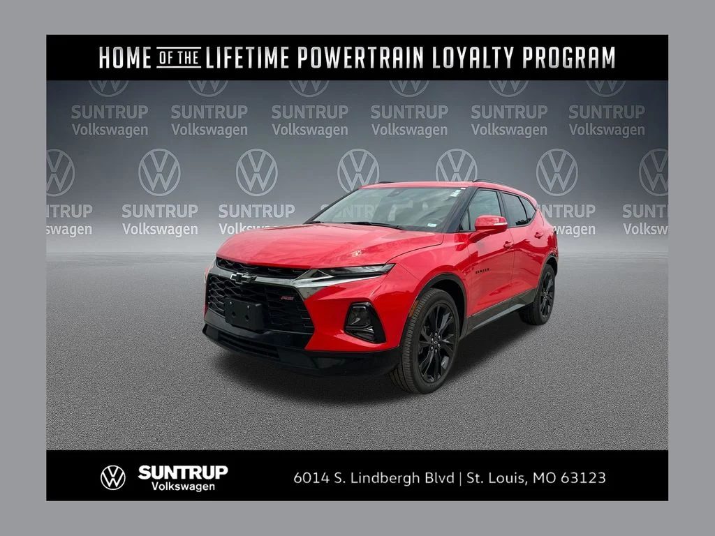 Used 2020 Red Chevrolet RS image 1