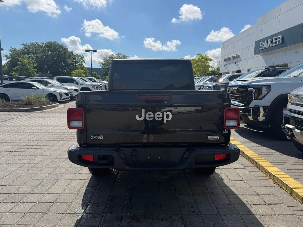 Used 2023 Black Clearcoat Jeep Overland image 6