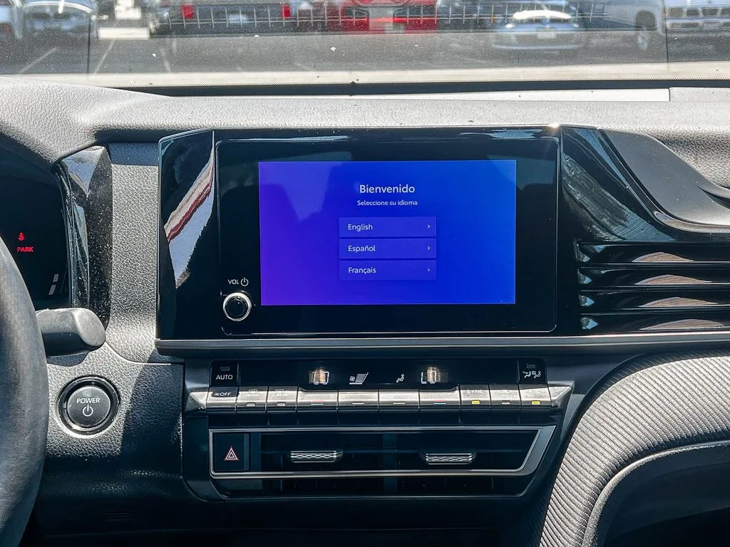 Certified Used 2025  Toyota SE image 13