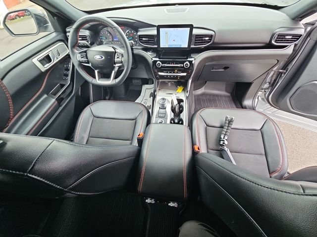 Used 2024 Silver Ford ST-Line image 22