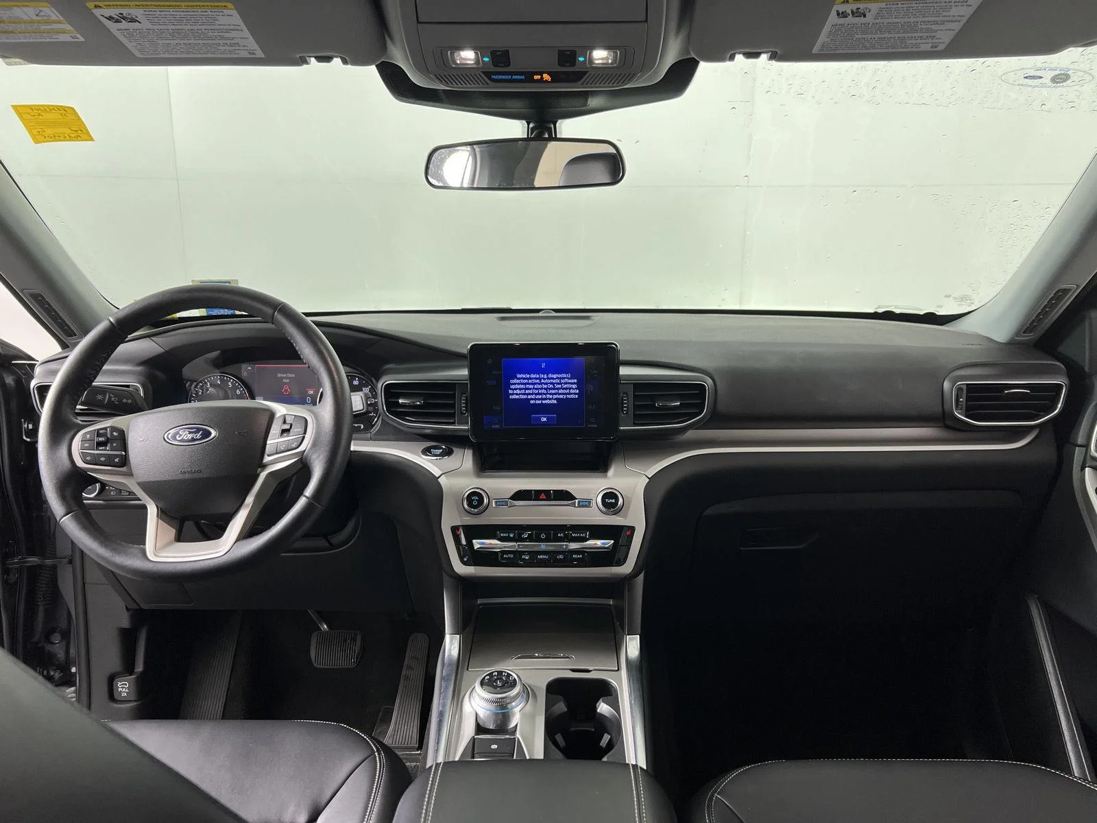 Used 2023 Carbonized Gray Metallic Ford XLT image 3
