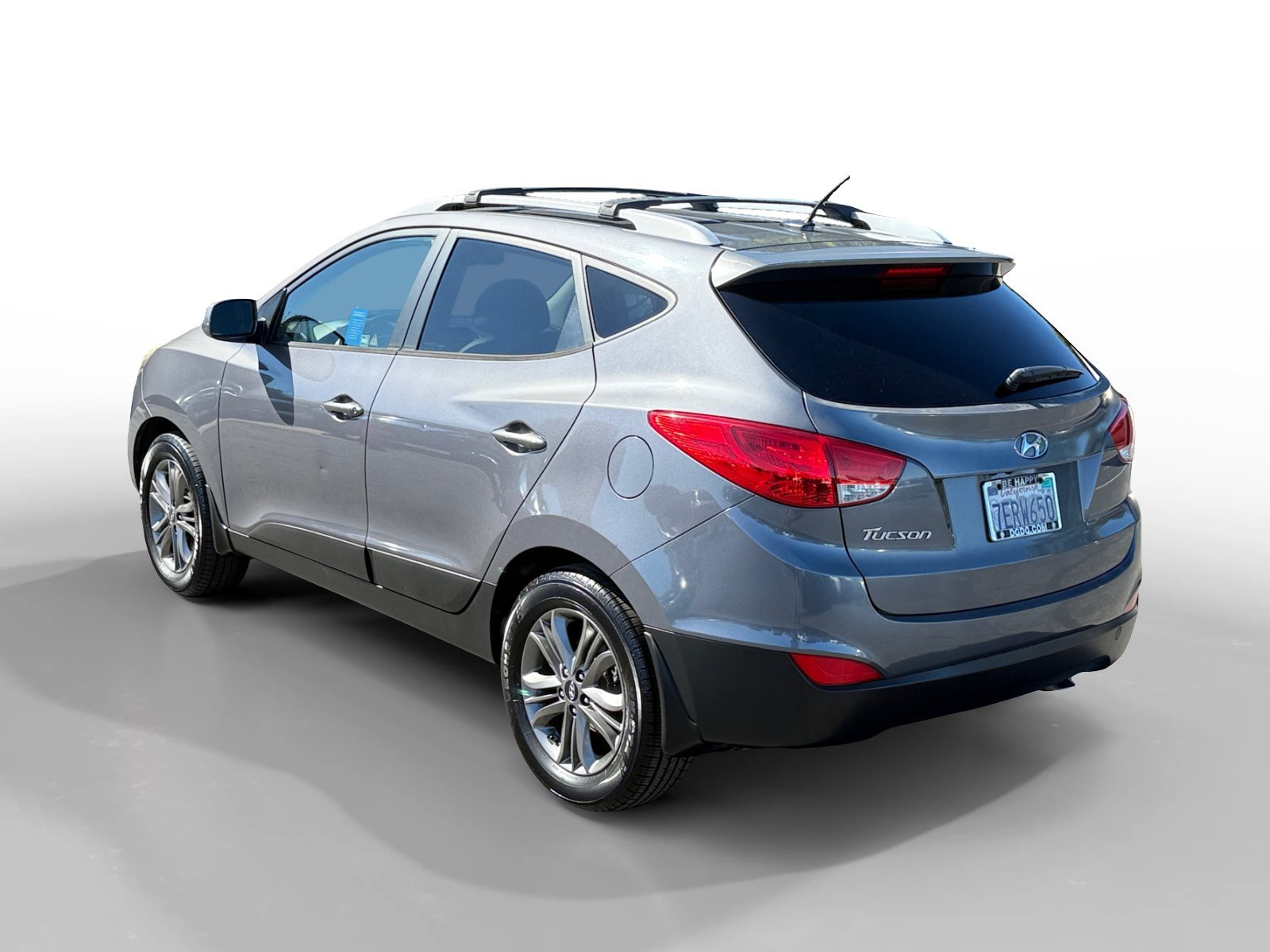 Used 2014 Shadow Hyundai SE image 3