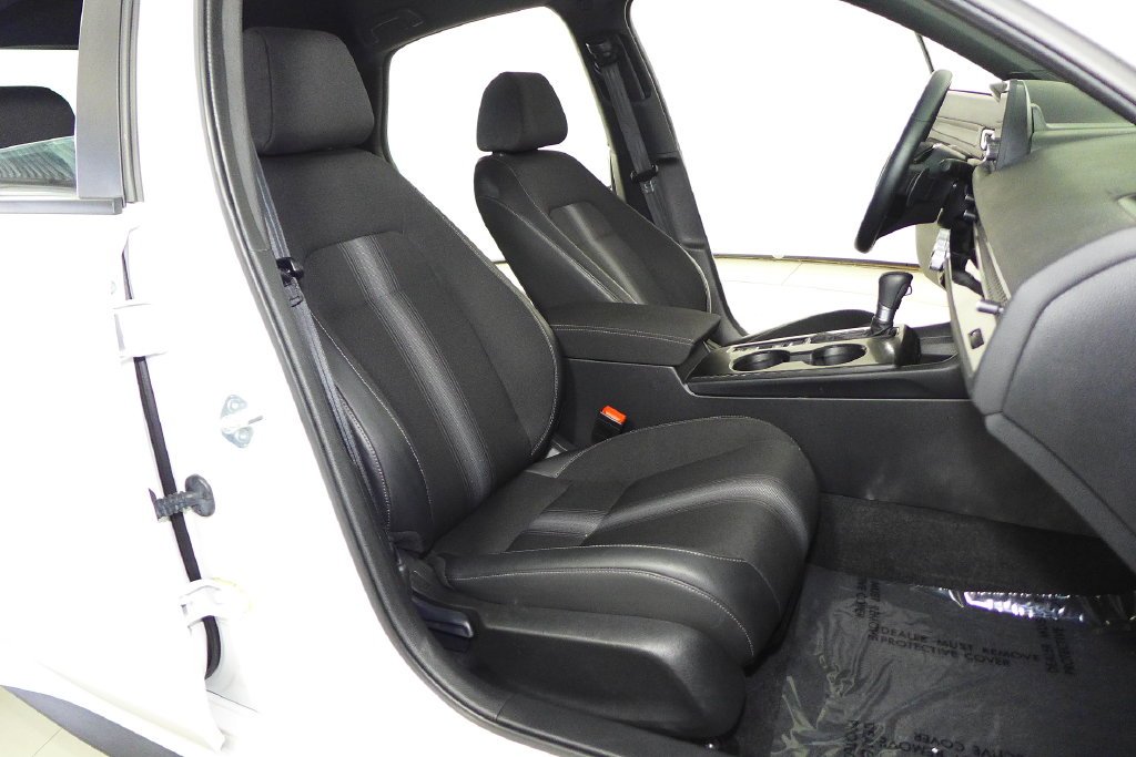 Used 2025 White Honda Sport image 18