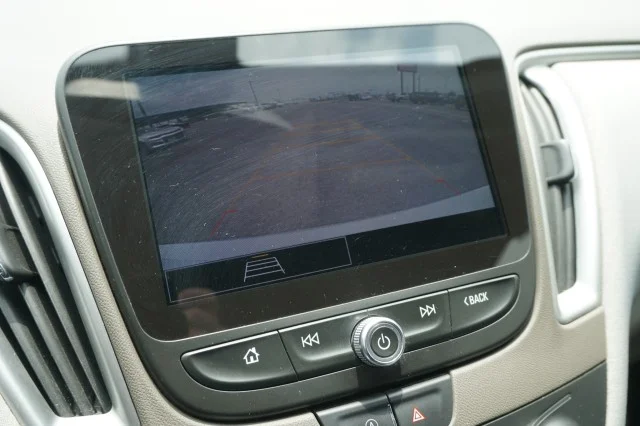 Used 2022  Chevrolet LT image 25