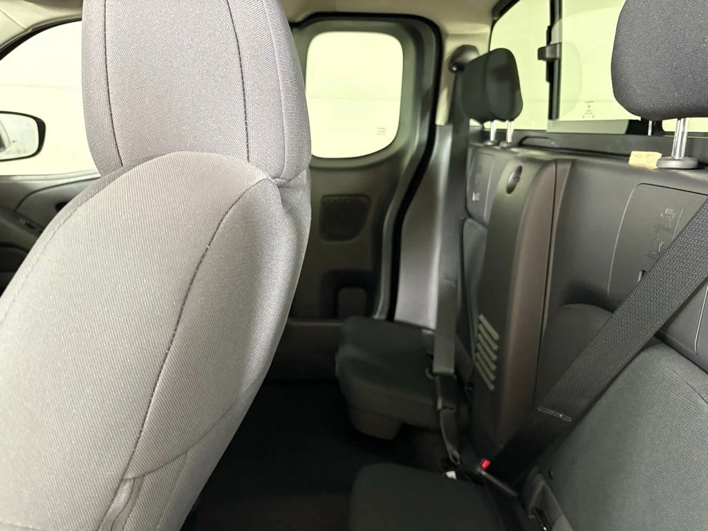 New 2026 Glacier White Nissan King Cab® S image 32