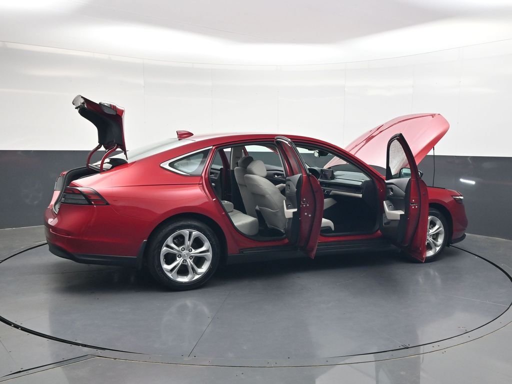 Used 2023  Honda LX image 38