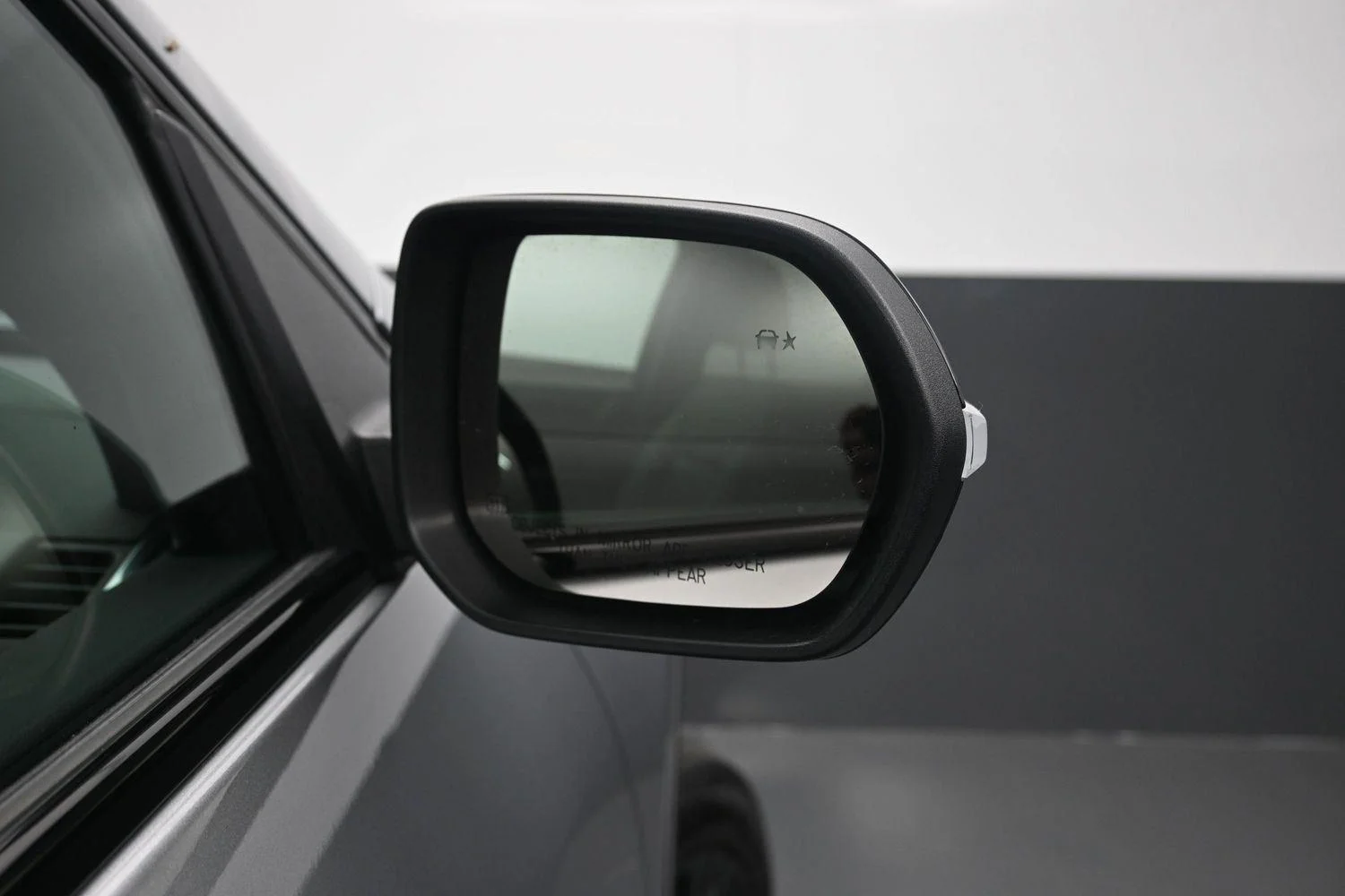 2026 GMC Acadia Elevation - Photo 8