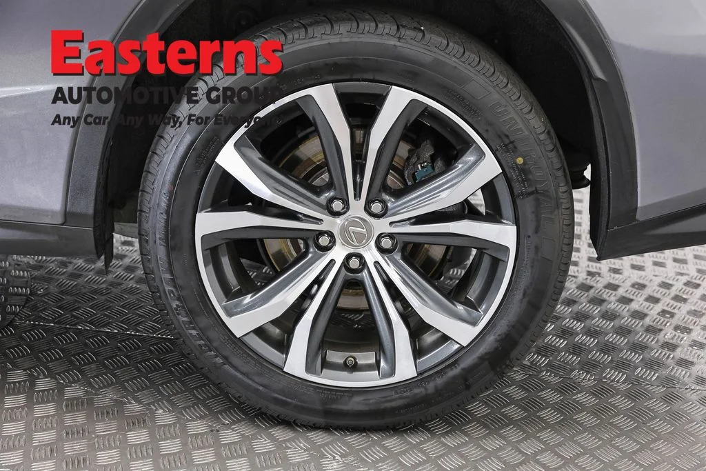 Used 2016 Gray Lexus 350 image 39