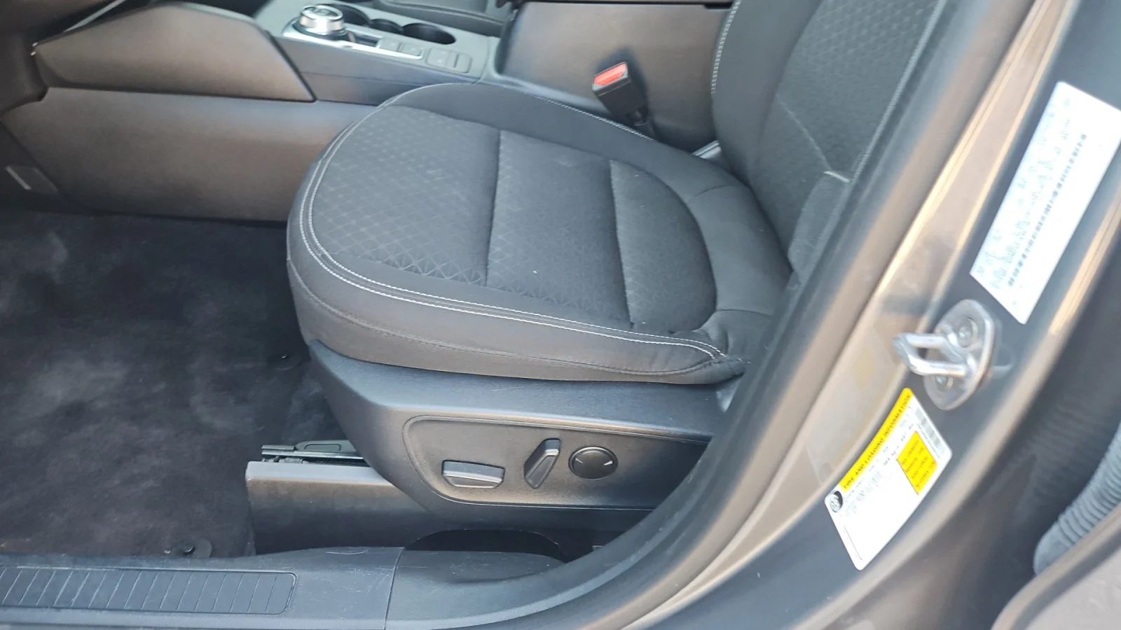 Used 2024 Gray Ford 2024 FORD ESCAPE ACTIVE 4DR SUV 106.7 WB AWD image 11