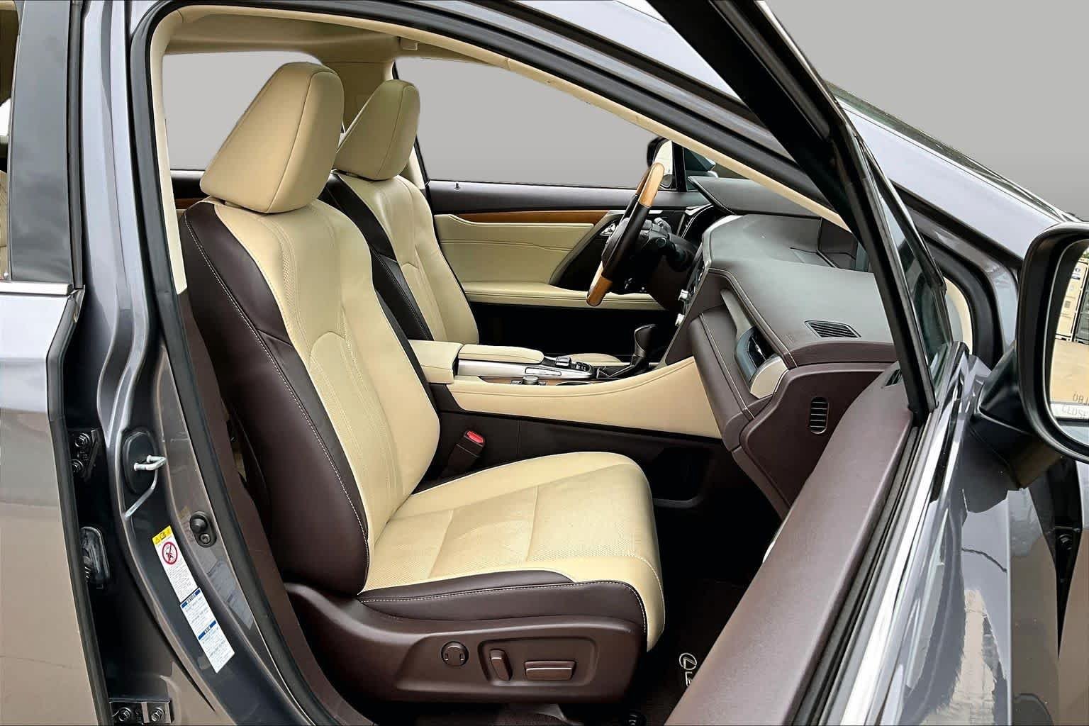 Used 2018 Nebula Gray Pearl Lexus  image 9