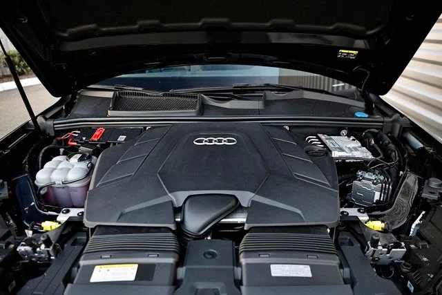 New 2026 Mythos Black Metallic Audi 55 Premium Plus image 38