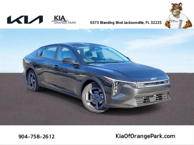 2026 Kia K4 LXS AT's photo
