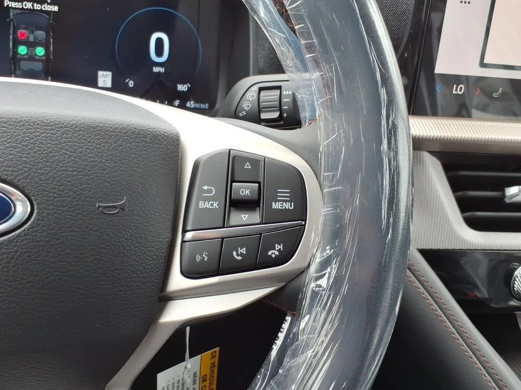 New 2026 Agate Black Metallic Ford Active image 16