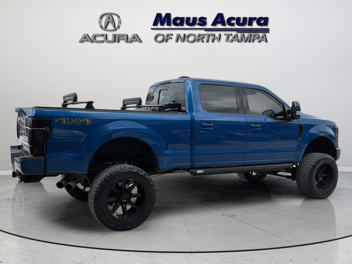 Used 2022 Blue Ford Lariat image 13