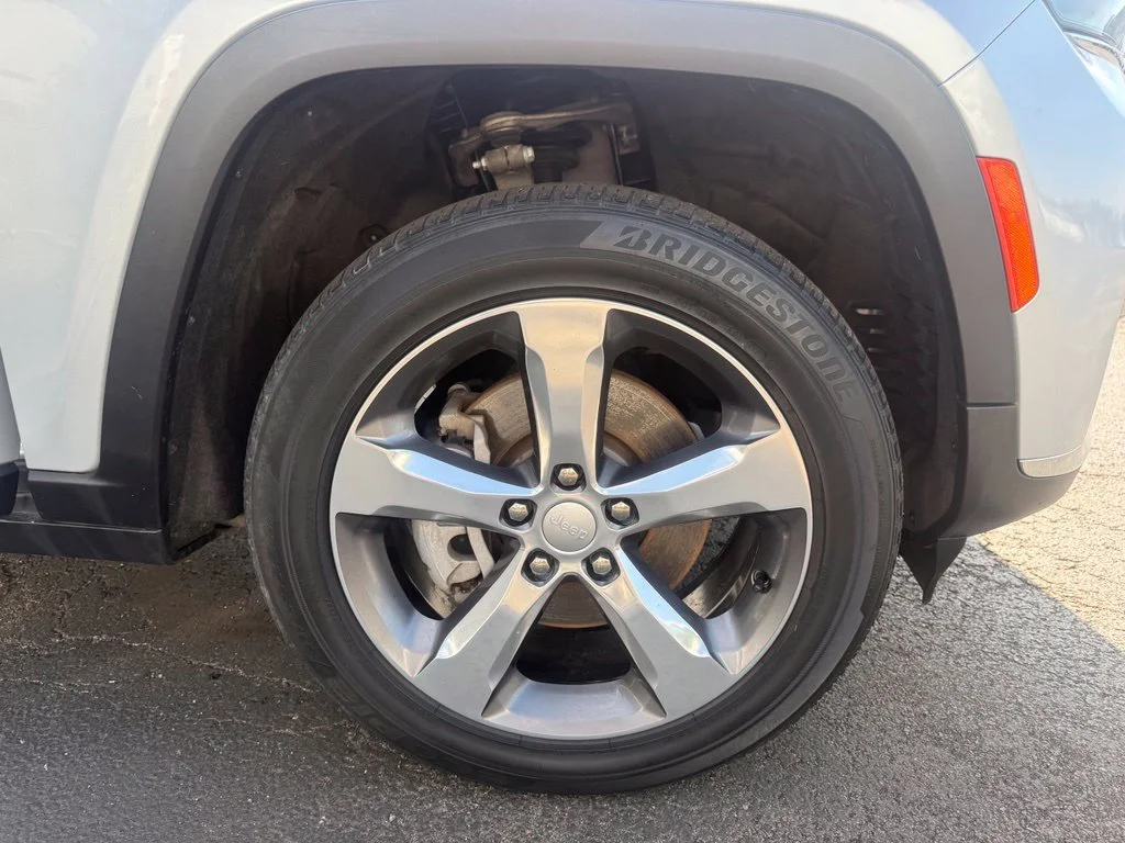 Certified Used 2021 Silver Zynith Jeep Limited image 60