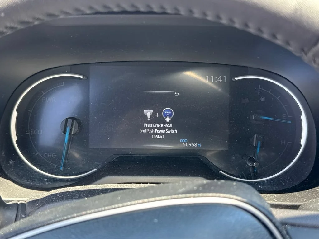 Used 2023  Toyota Hybrid SE image 10