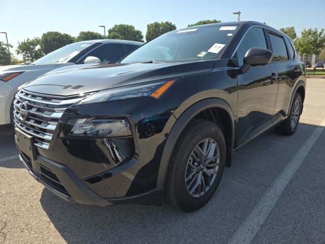 Used 2025 Black Nissan S image 3