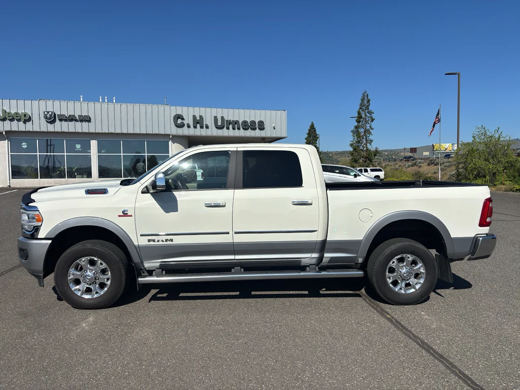 2022 RAM 2500 Laramie 4X4 Crew Cab SWB's photo