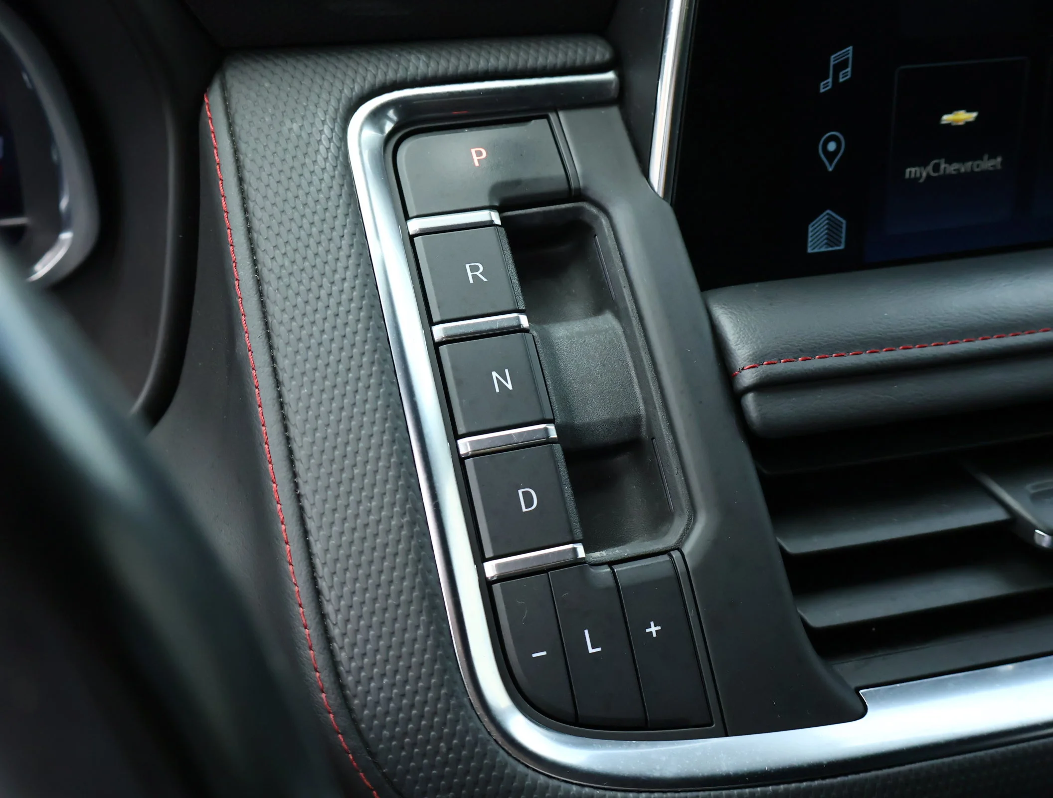 Used 2023 Black Chevrolet RST image 18