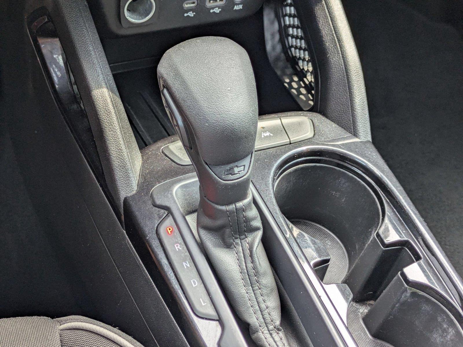 Used 2021 Iridescent Pearl Tricoat Chevrolet LS image 23
